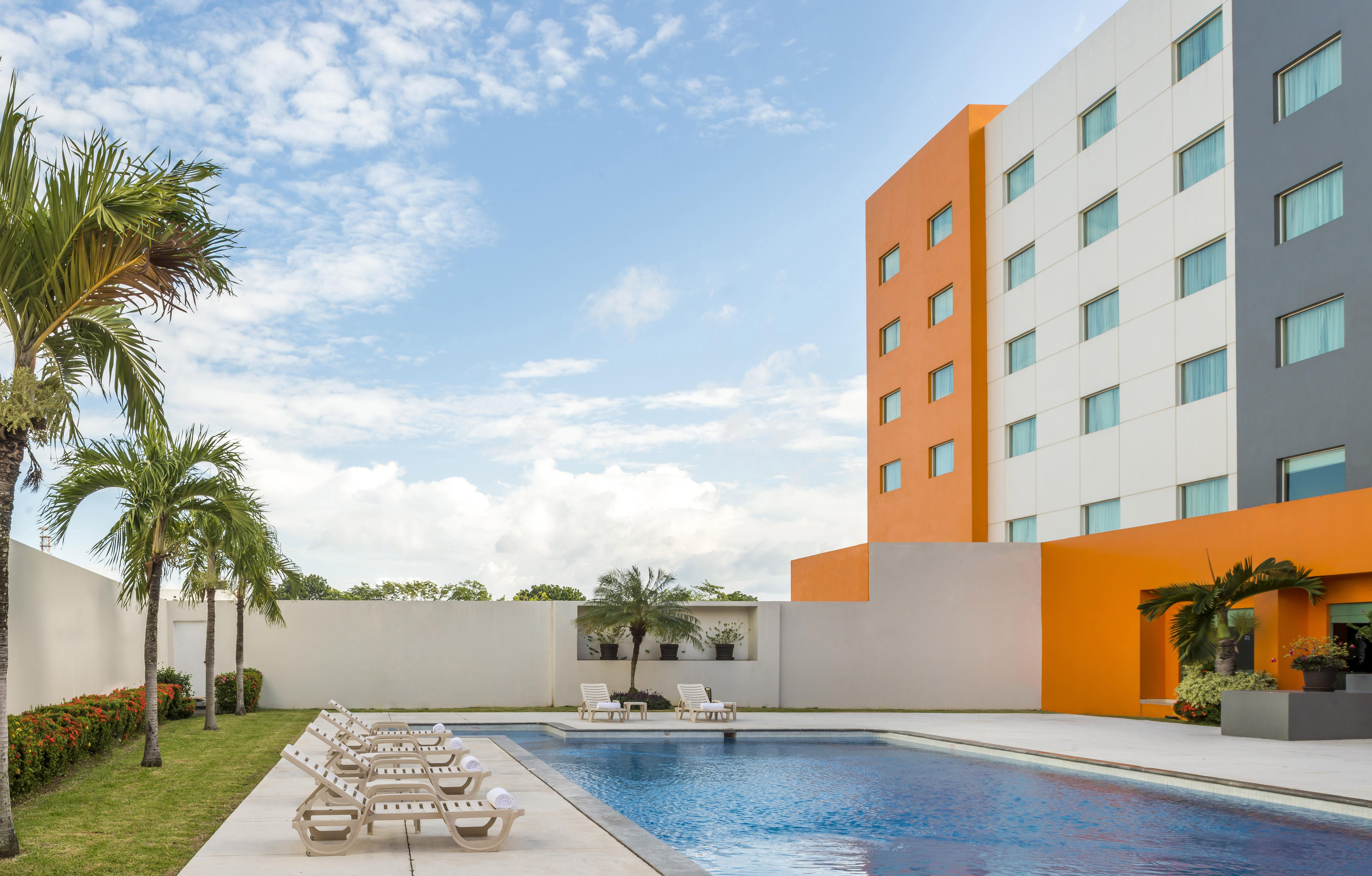 Courtyard By Marriott Villahermosa Tabasco Экстерьер фото