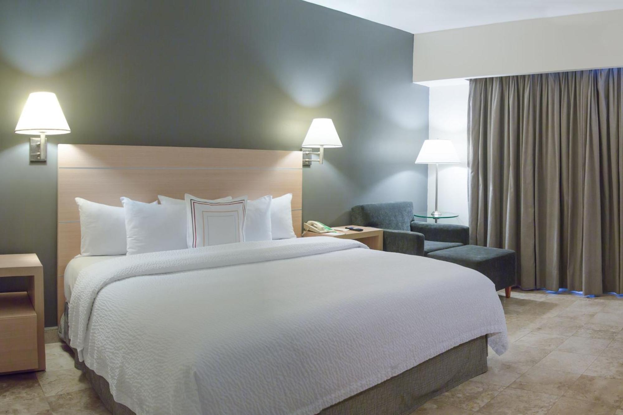 Courtyard By Marriott Villahermosa Tabasco Экстерьер фото